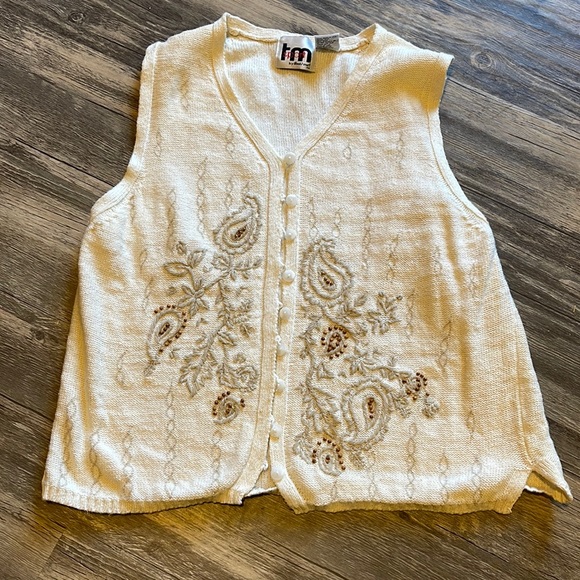 VINTAGE WOMEN’S BUTTON UP CARDIGAN SWEATER SIZE SMALL - Picture 1 of 3